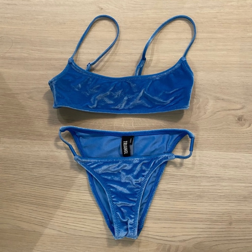 Triangle Marthe velvet bikini set